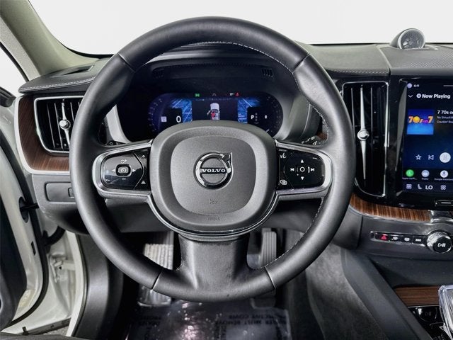 2023 Volvo XC60 Ultimate Dark Theme