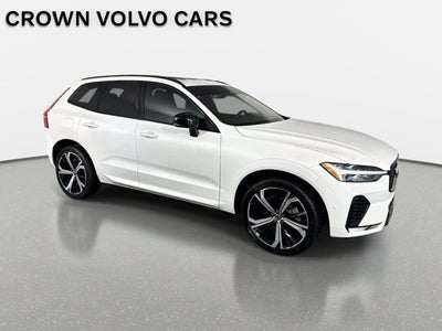 2023 Volvo XC60 Ultimate Dark Theme