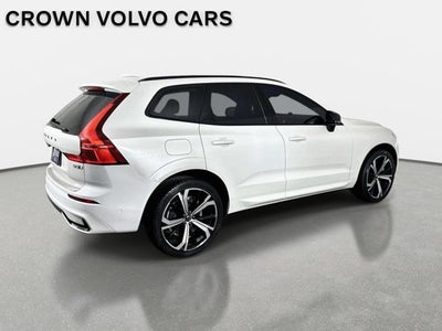 2023 Volvo XC60 Ultimate Dark Theme