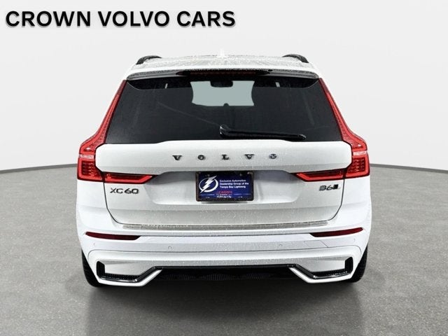 2023 Volvo XC60 Ultimate Dark Theme