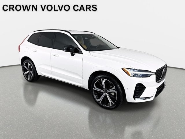 2023 Volvo XC60 Ultimate Dark Theme