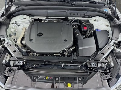 2023 Volvo XC60 Ultimate Dark Theme
