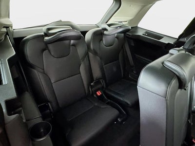 2022 Volvo XC90 Momentum