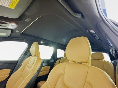 2021 Volvo XC60 Inscription