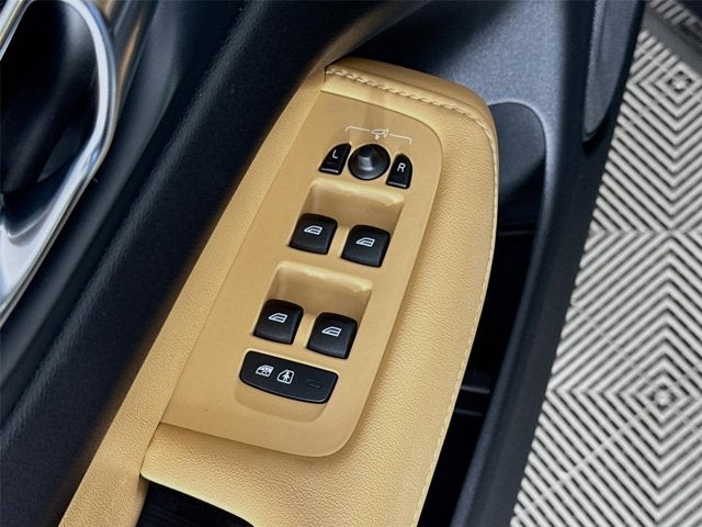 2021 Volvo XC60 Inscription