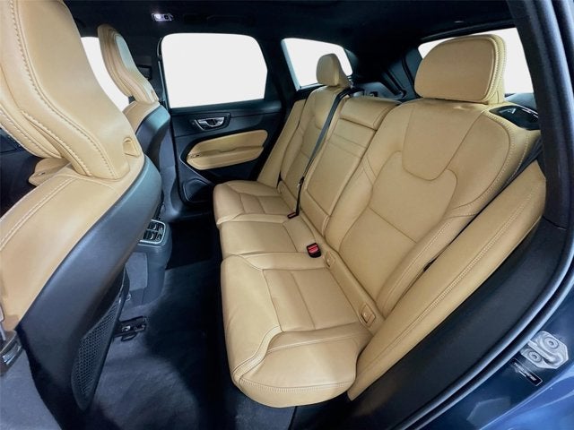 2021 Volvo XC60 Inscription