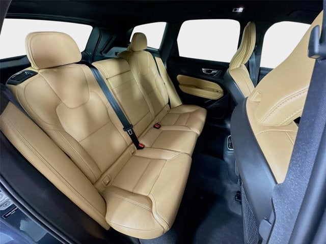 2021 Volvo XC60 Inscription
