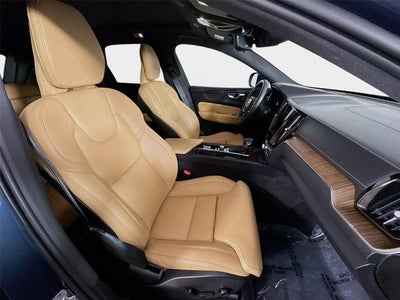 2021 Volvo XC60 Inscription