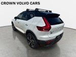 2020 Volvo XC40 R-Design