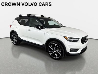 2020 Volvo XC40 R-Design