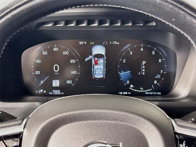 2020 Volvo XC90 Momentum