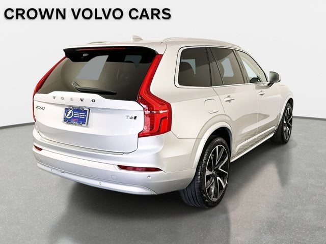 2022 Volvo XC90 Momentum