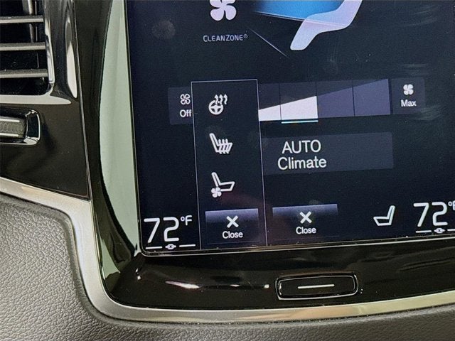 2022 Volvo XC90 Inscription