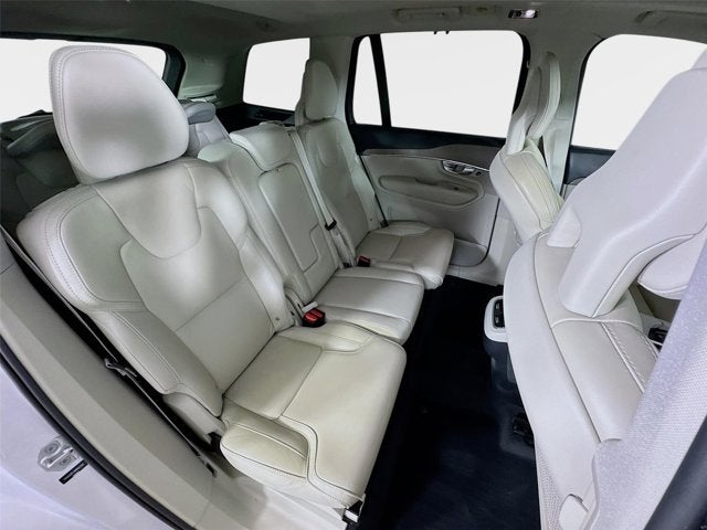 2022 Volvo XC90 Inscription