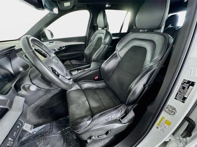 2021 Volvo XC90 R-Design
