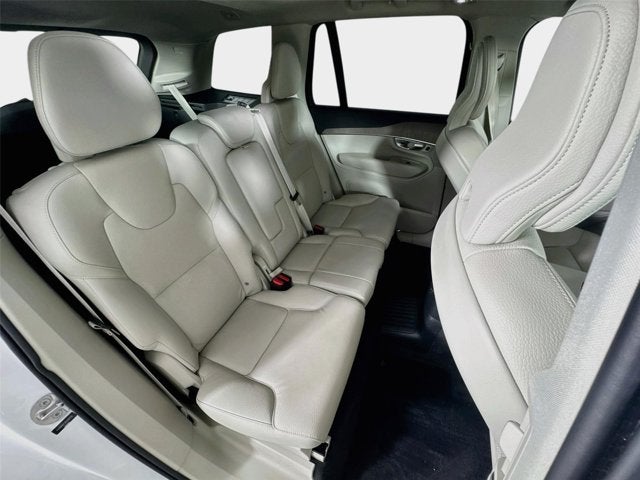 2024 Volvo XC90 Recharge Plug-In Hybrid Plus Bright Theme