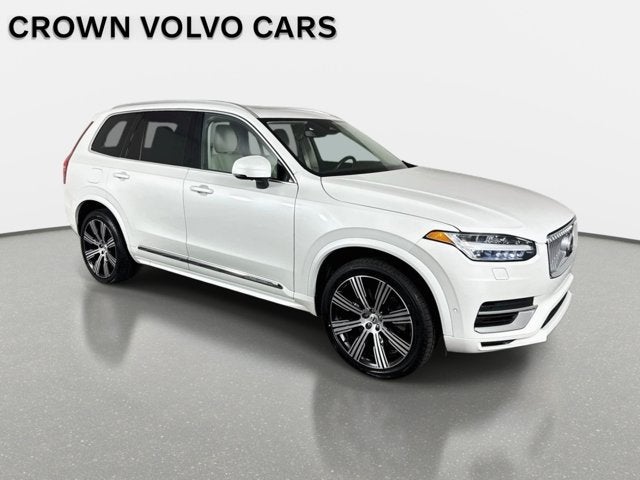 2024 Volvo XC90 Recharge Plug-In Hybrid Plus Bright Theme