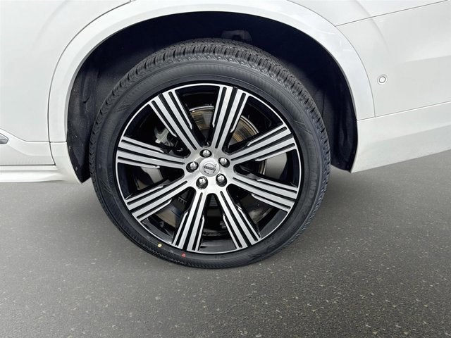 2024 Volvo XC90 Recharge Plug-In Hybrid Plus Bright Theme