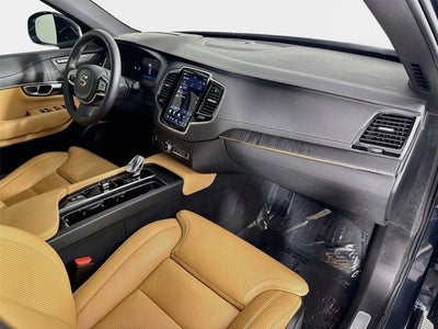 2024 Volvo XC90 Recharge Plug-In Hybrid Ultimate Bright Theme