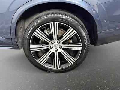 2024 Volvo XC90 Recharge Plug-In Hybrid Ultimate Bright Theme