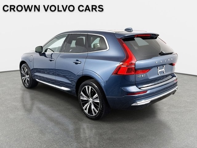 2023 Volvo XC60 Recharge Plug-In Hybrid Plus Bright Theme