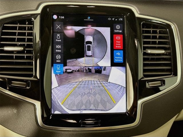 2025 Volvo XC90 Plug-In Hybrid Plus