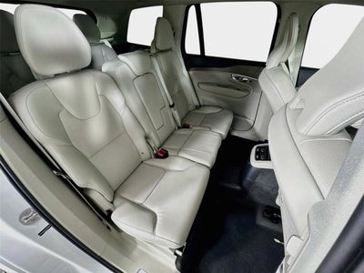 2025 Volvo XC90 Plug-In Hybrid Plus
