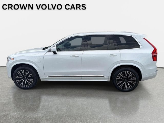 2025 Volvo XC90 Plug-In Hybrid Plus