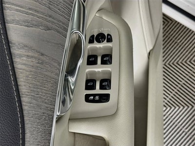 2025 Volvo XC90 Plug-In Hybrid Ultra