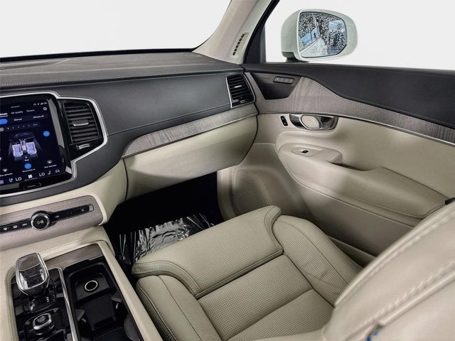 2025 Volvo XC90 Plug-In Hybrid Ultra