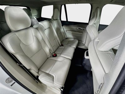 2025 Volvo XC90 Plug-In Hybrid Ultra