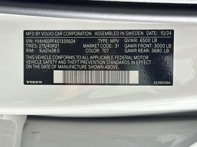 2025 Volvo XC90 Plug-In Hybrid Ultra