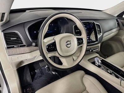 2025 Volvo XC90 Plug-In Hybrid Ultra