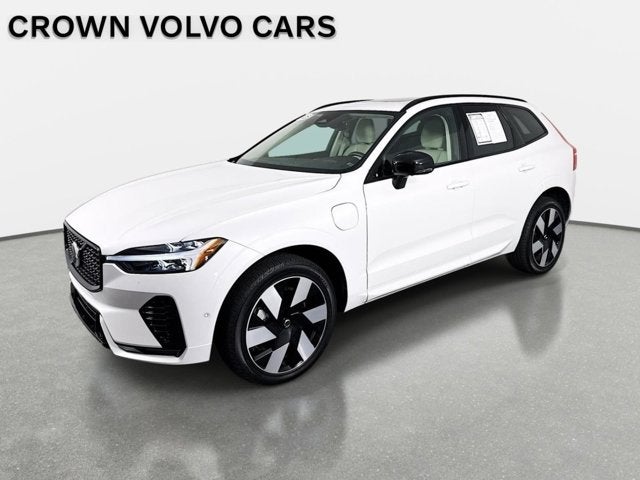 2025 Volvo XC60 Plug-In Hybrid Plus