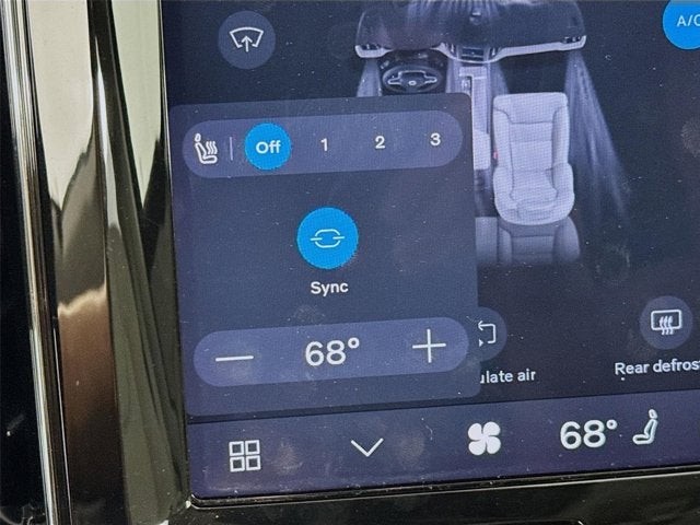2025 Volvo XC60 Plug-In Hybrid Plus