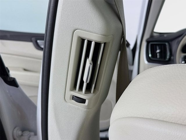 2025 Volvo XC60 Plug-In Hybrid Plus