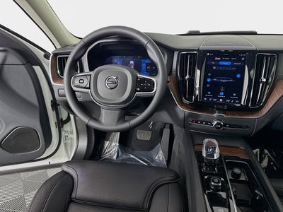 2023 Volvo XC60 Ultimate Bright Theme