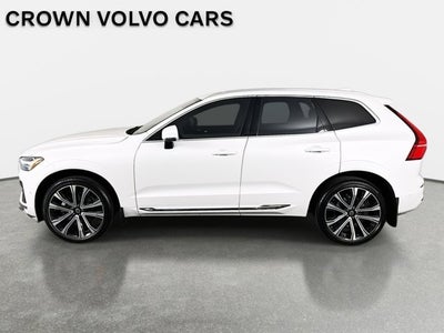 2023 Volvo XC60 Ultimate Bright Theme