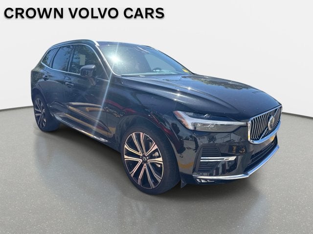 2023 Volvo XC60 Ultimate Bright Theme