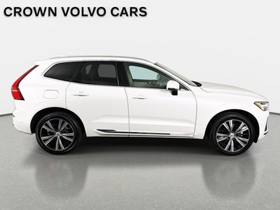 2023 Volvo XC60 Plus Bright Theme