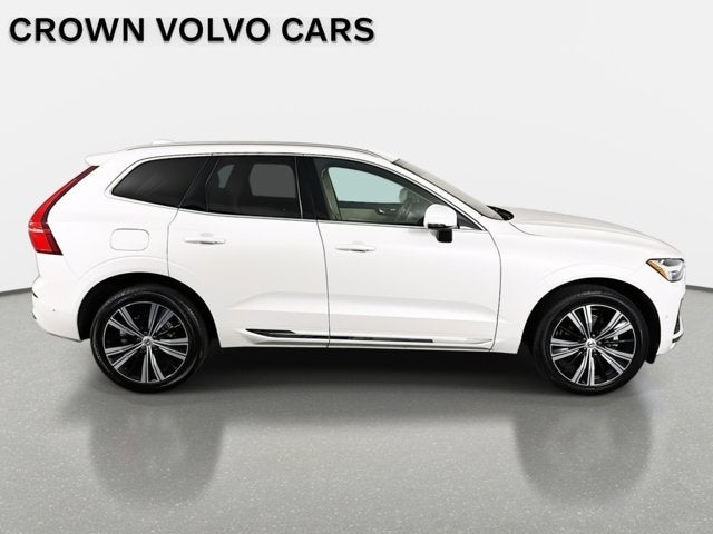 2023 Volvo XC60 Plus Bright Theme