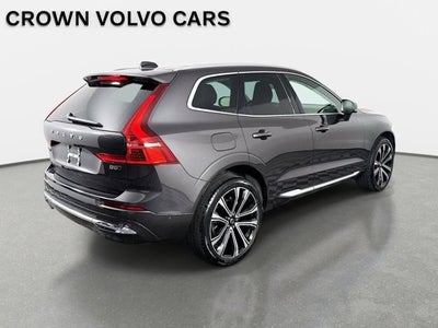 2023 Volvo XC60 Ultimate Bright Theme