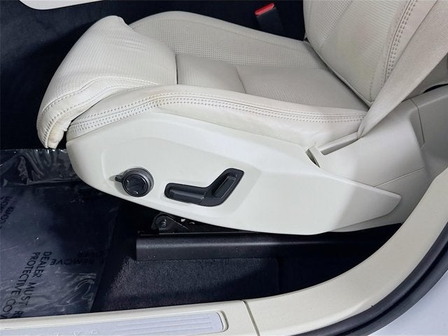 2022 Volvo XC60 Inscription
