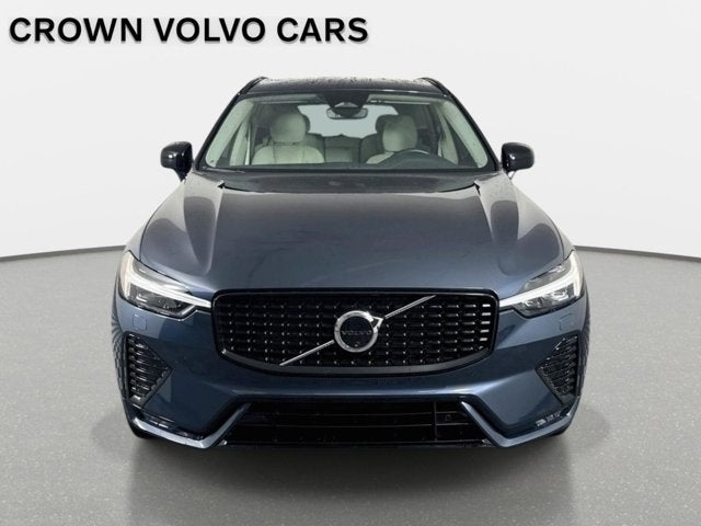 2024 Volvo XC60 Plus Dark Theme