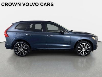 2024 Volvo XC60 Plus Dark Theme