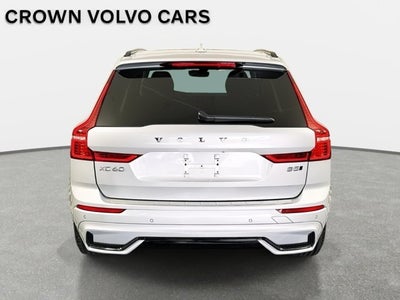 2024 Volvo XC60 Plus Dark Theme