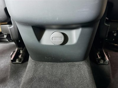 2024 Volvo XC60 Ultimate Dark Theme