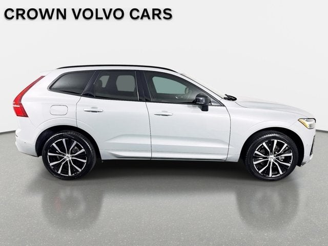 2024 Volvo XC60 Ultimate Dark Theme