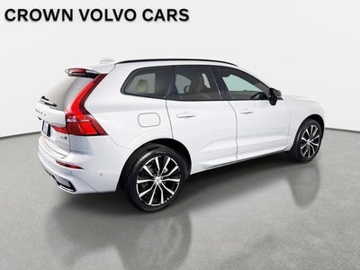 2024 Volvo XC60 Ultimate Dark Theme