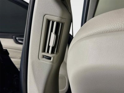 2023 Volvo XC60 Plus Bright Theme